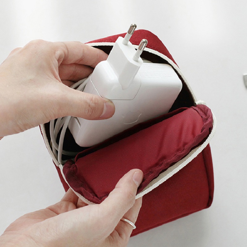 Travel Charger Organizer, Port - Electronics Gadgets Bag のレビューと価格